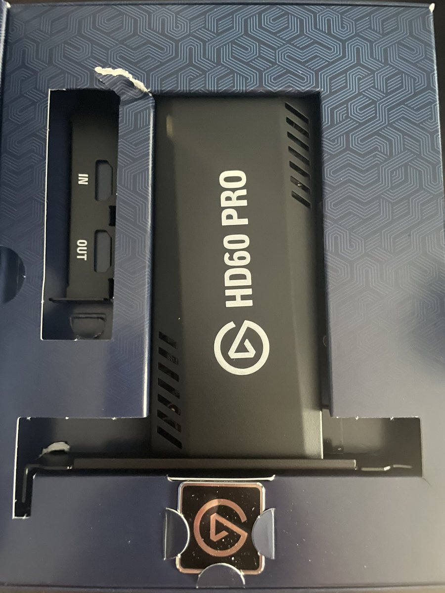akaVize's tweet photo. Elgato HD60 PRO for sale $75 obo #elgato #elgatohd60pro #elgatoforsale #gamecapture #hd60pro @elgato https://t.co/EvWtUxbERN
