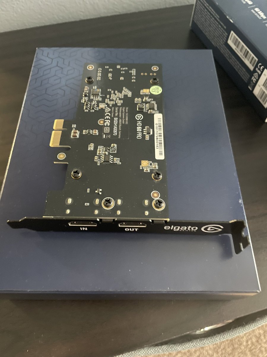 akaVize's tweet photo. Elgato HD60 PRO for sale $75 obo #elgato #elgatohd60pro #elgatoforsale #gamecapture #hd60pro @elgato https://t.co/EvWtUxbERN