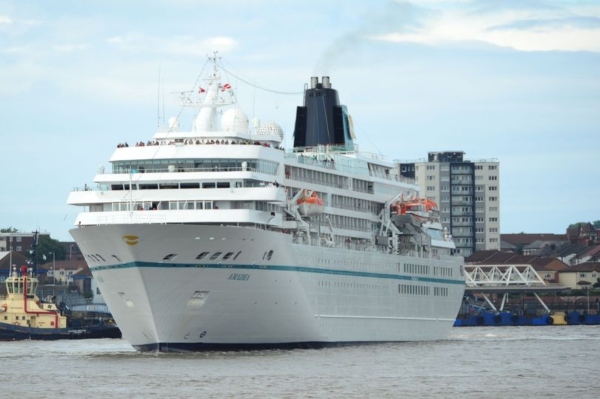 PortalCruceros's tweet photo. Crucero gigante MS Amadea hace visita de regreso al Puerto de Liverpool - https://t.co/RD766QL5Fm #MSAmadea #PhoenixReisen #PuertoLiverpool https://t.co/P5yQAw6D2d