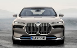 GAKUJIRA's tweet photo. もうこういう「頭の良いスポーツマン」みたいなBMWには戻れないのかな。 https://t.co/vPNjmNIUUZ