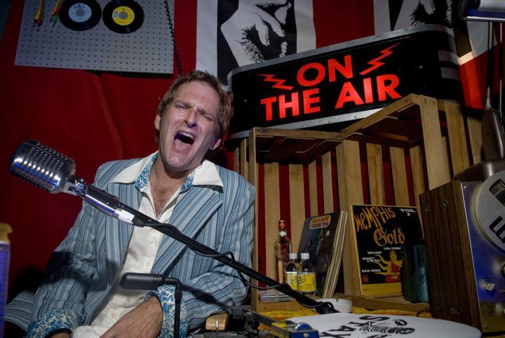 KUTX's tweet image. On Saturday, Oct. 8th our intrepid Music Director @Rick_Daddy will host his final Uptown Saturday Night before passing the torch to fellow DJ, Paul Carrubba @AustinCalling. Read his full statement on the show's future - kutx.org/features/rick-…