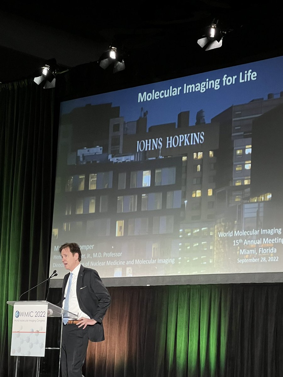 Marty Pomper giving the 🏅lecture at #WMIC2022. Brilliant overview of an incredible career. Can’t think of more deserving 🏅winners than Marty and <a href="/LewisLabMSKCC/">Jason Lewis Radiochem MSK</a> whose talk was also mind blowing