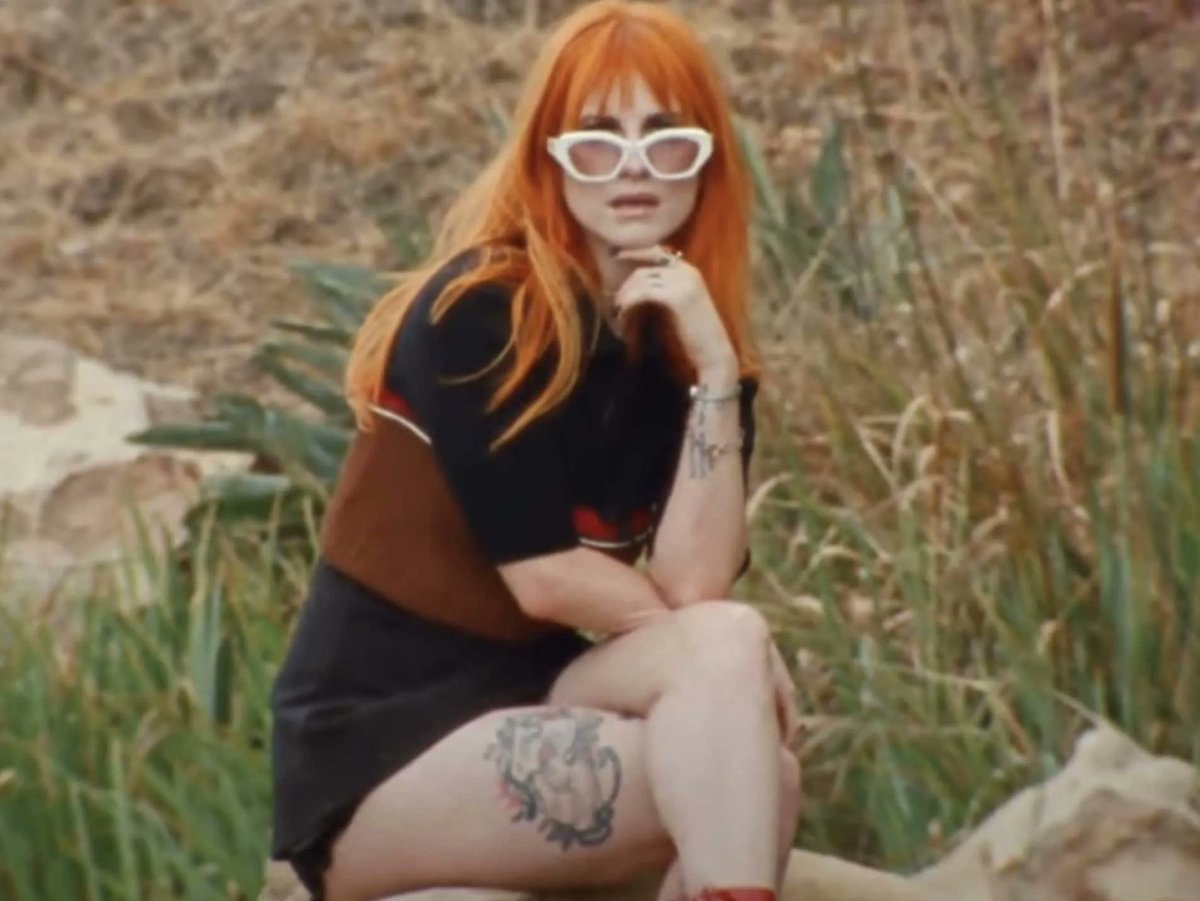 barstoolsports's tweet photo. Paramore Just Released Their First Single In Over 5 Years https://t.co/usts9XrQ1P https://t.co/E3yTh7BS78