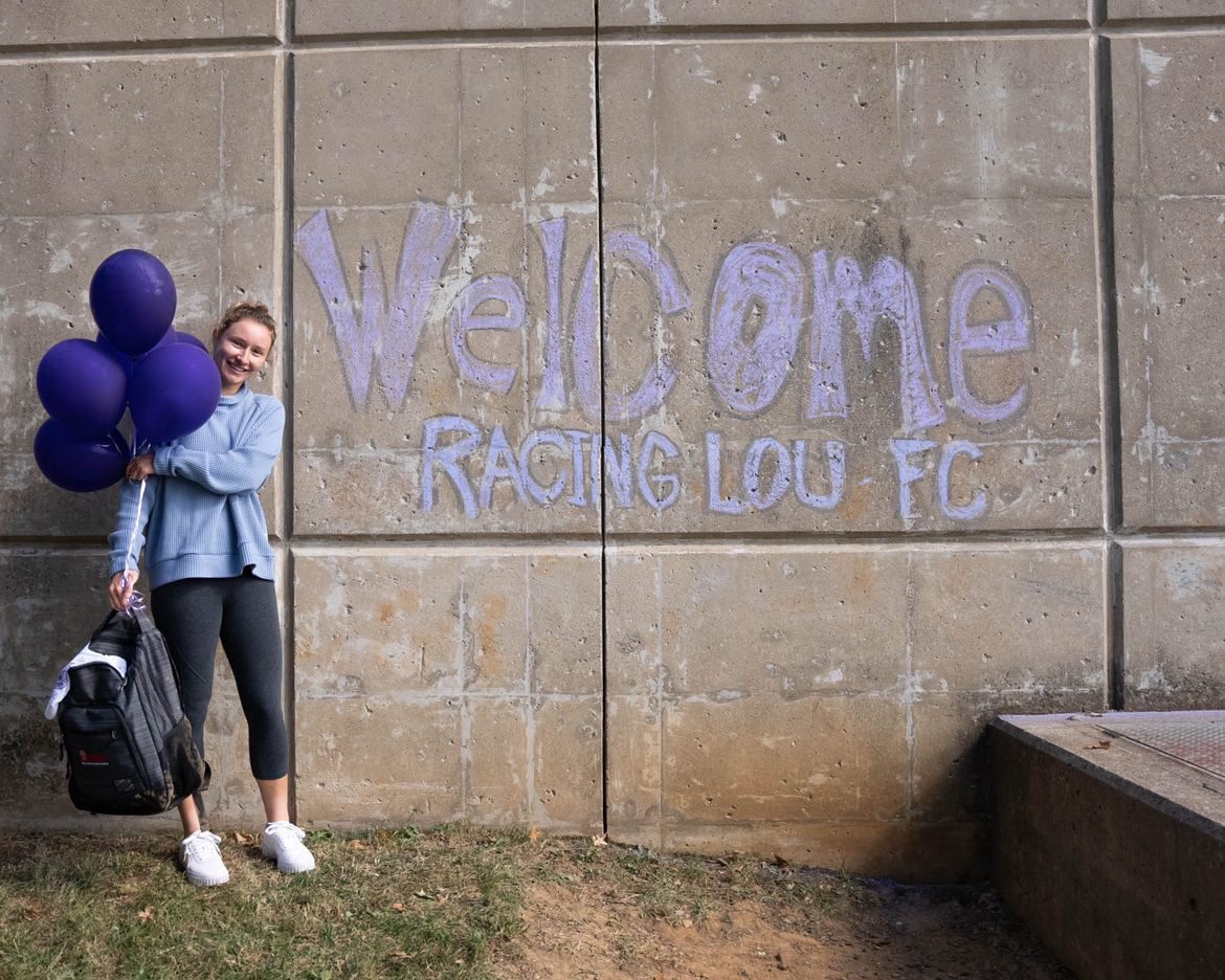 Emina Ekic (@emina_ekic10) on Twitter photo Thank you Hawthorne Elementary and everyone who came out to help pack some backpacks for <a href="/BlessinBackpack/">Blessings in a Backpack</a> !! Make sure to keep voting, only 3 DAYS LEFT!! <a href="/RacingLouFC/">Racing Louisville FC</a> 
#NationwideImpactAward 
JUST RETWEET TO VOTE 🙏🏼💜 Thank you Hawthorne Elementary and everyone who came out to help pack some backpacks for <a href="/BlessinBackpack/">Blessings in a Backpack</a> !! Make sure to keep voting, only 3 DAYS LEFT!! <a href="/RacingLouFC/">Racing Louisville FC</a> 
#NationwideImpactAward 
JUST RETWEET TO VOTE 🙏🏼💜