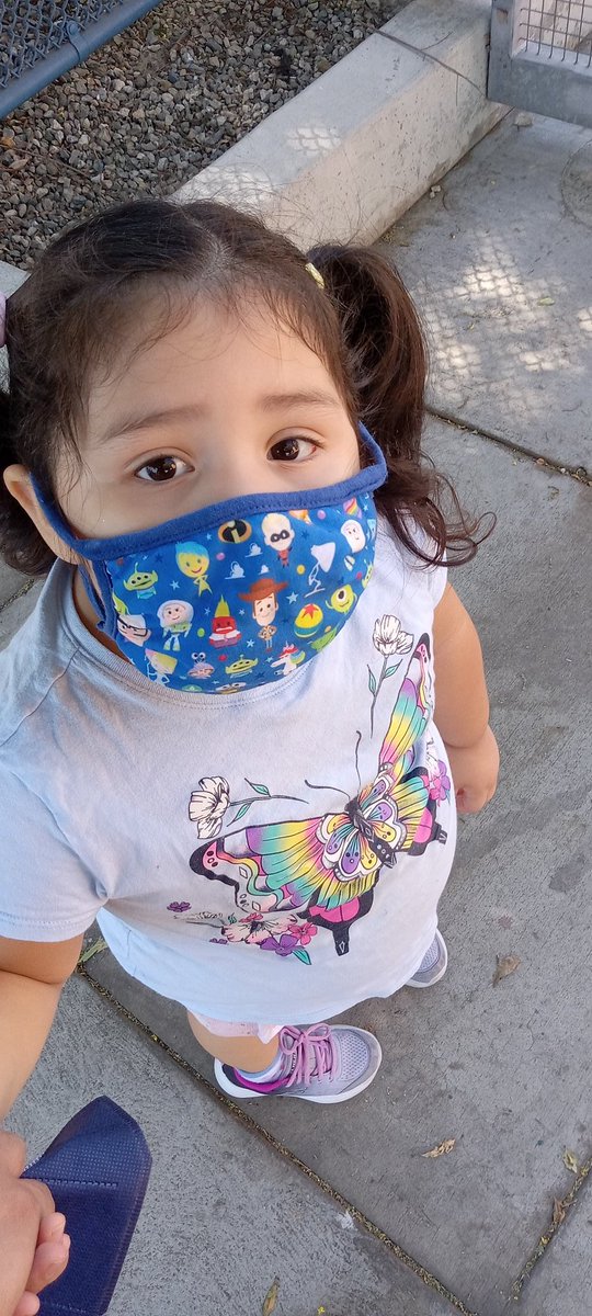 CROWRDREAM's tweet photo. Out and about with the young one. We are going to go pick up brother from preschool. Before we even left the house she grabbed her mask and was ready to go.
#ThePandemicIsNotOver #PandemicNotOver #COVID19 #HighRiskCOVID19 #LongCovid #CovidIsNotOver https://t.co/83Vn7IQLTJ
