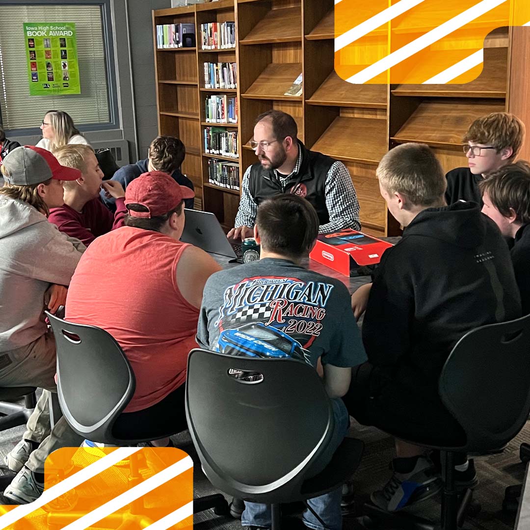 GhvSchools's tweet photo. GHV High School had their first face-to-face esports competition against Belmond-Klemme. Way to go, Cardinals! https://t.co/P8WONSh0DW