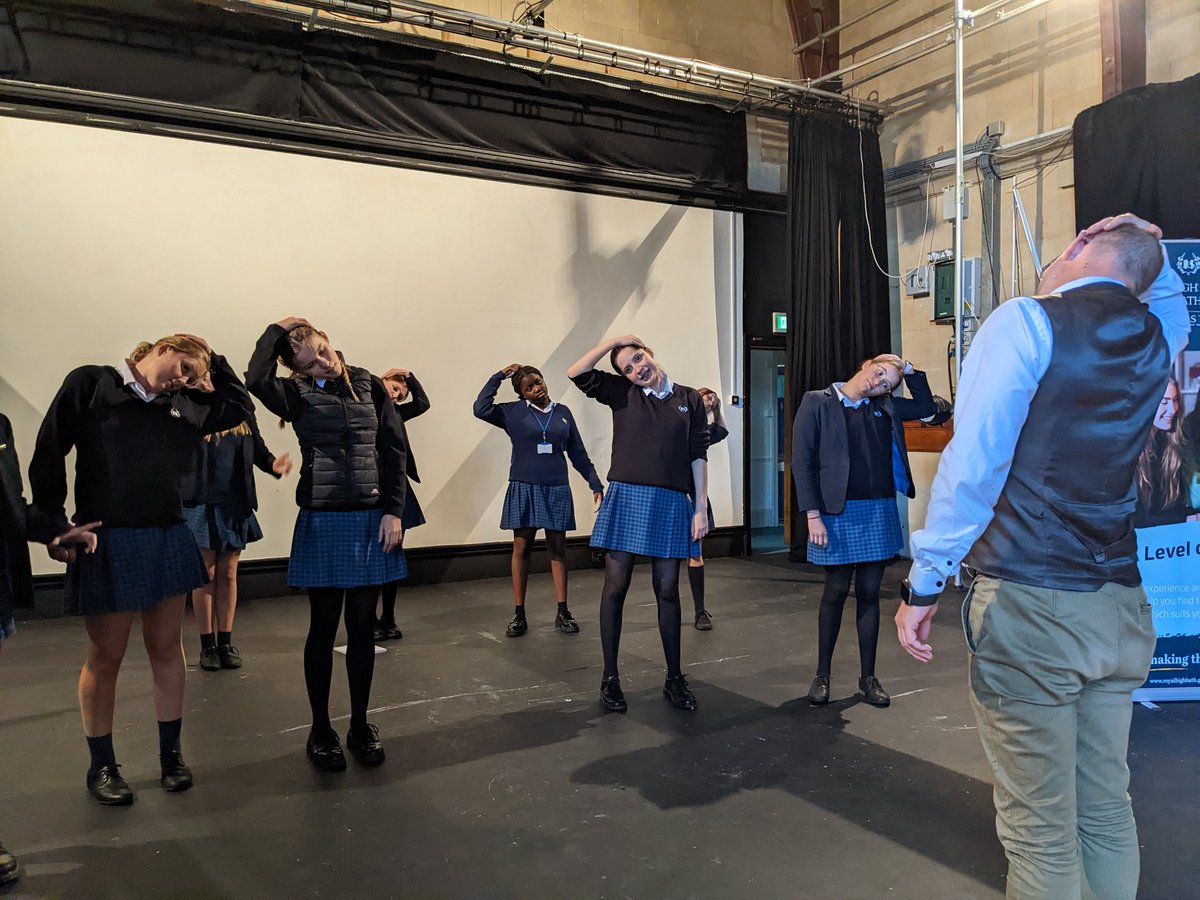 RHSBDrama's tweet photo. Warming up with @RHSBMusic ahead of our Act Two rehearsal tonight.
#humanagain
#6partharmonies
@RoyalHighBath @RHSBBoarding @GDST https://t.co/0dOmeHMHaT