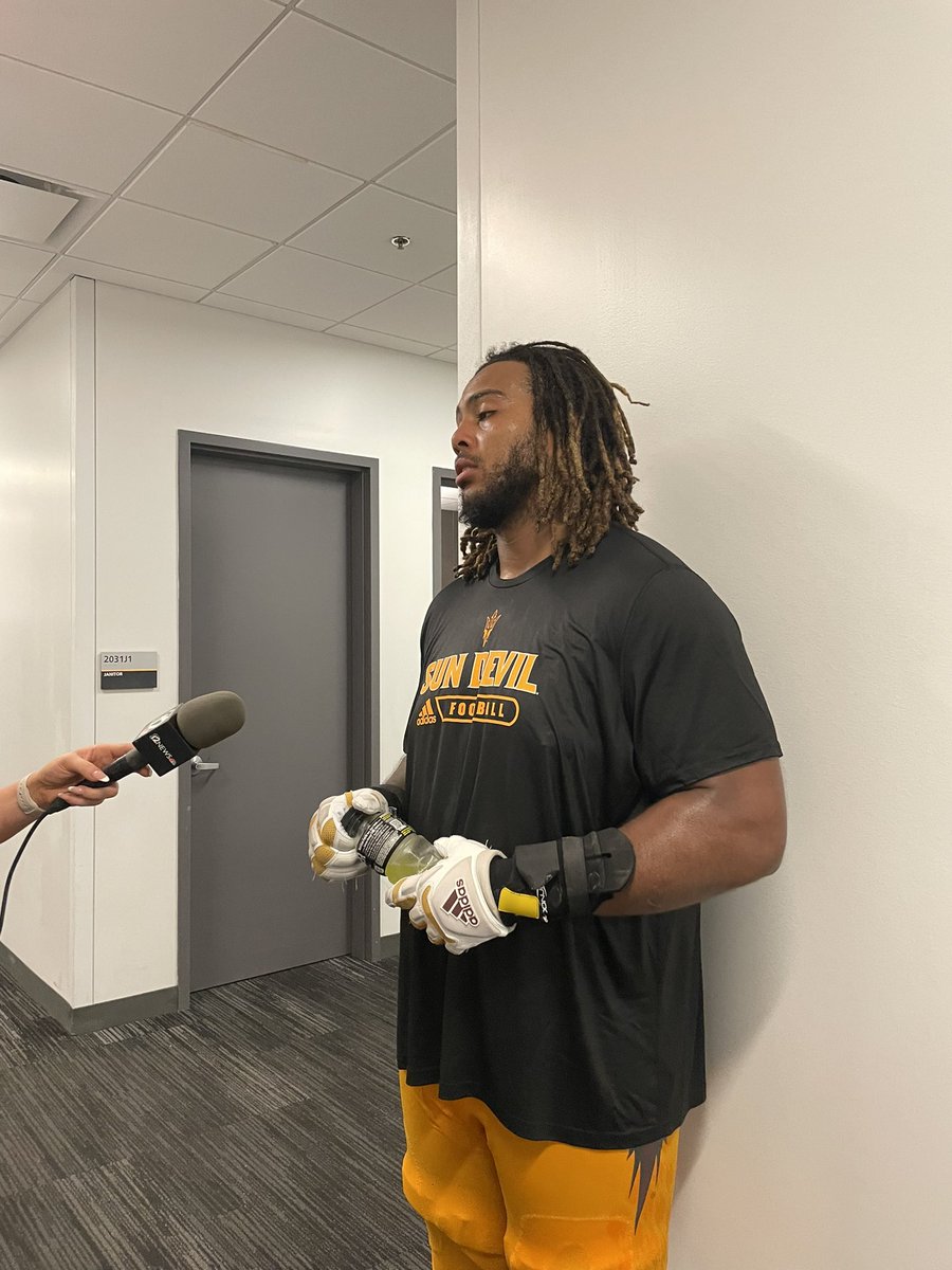 aayushgupta459's tweet photo. Does Holmes says “morale is high” as ASU gets ready to take on No. 6 ranked USC on Sat @cronkitenews https://t.co/sdIY2F6HJP