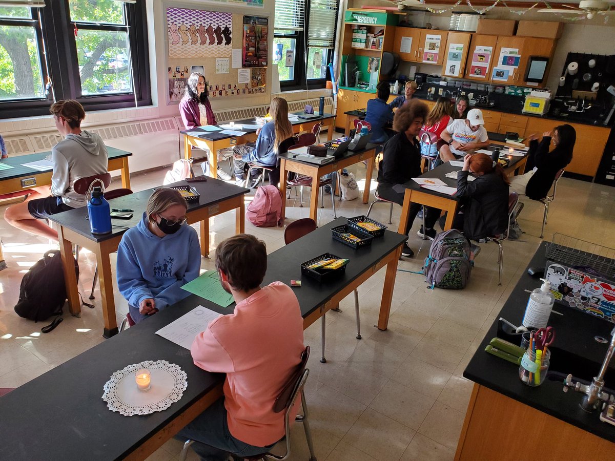 ClubHickman's tweet photo. Cell speed dating time again! So fun! https://t.co/mEglQ5wQGw