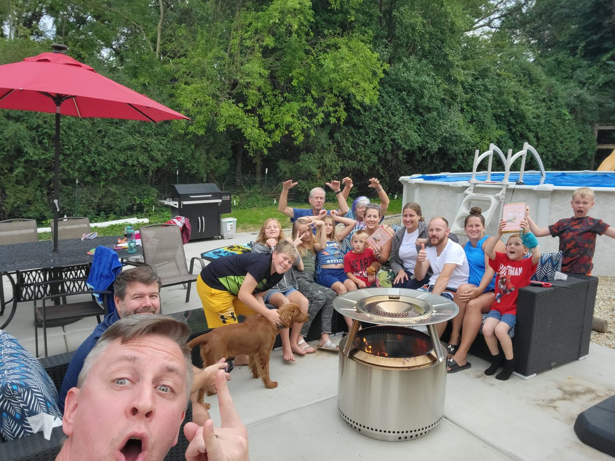 jrmccafferty's tweet photo. Game night with THE Mantis! A new favorite that is fun for all ages! Love sharing with family! Thanks for always being open to try new things! #Mantiscardgame #ExplodingKittens and #Tryazon https://t.co/ug1Ins5Rrh