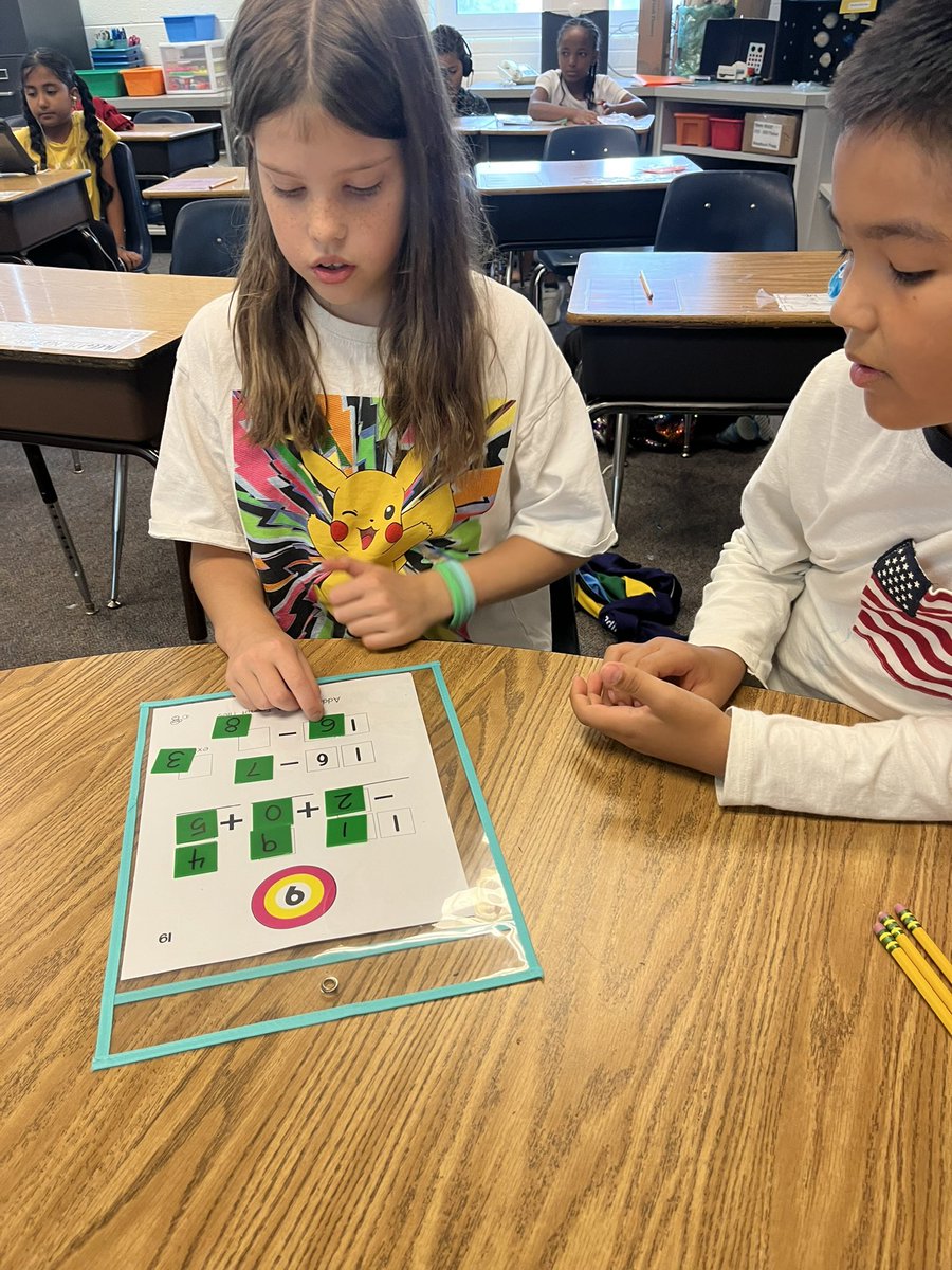 RT <a target='_blank' href='http://twitter.com/HFB4thGrade'>@HFB4thGrade</a>: We have also really been enjoying our “Target Tile” activities during math workshop! <a target='_blank' href='http://search.twitter.com/search?q=hfbtweets'><a target='_blank' href='https://twitter.com/hashtag/hfbtweets?src=hash'>#hfbtweets</a></a> <a target='_blank' href='https://t.co/Ae6pQqJgnY'>https://t.co/Ae6pQqJgnY</a>