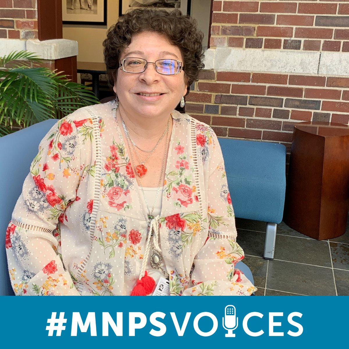 Maria Heerdt, an MNPS Family Engagement Specialist with @CommAchieves, is a long-time educator passionate about giving students and their families the tools to succeed.  #MNPSVoices mnps.org/news/featured-…