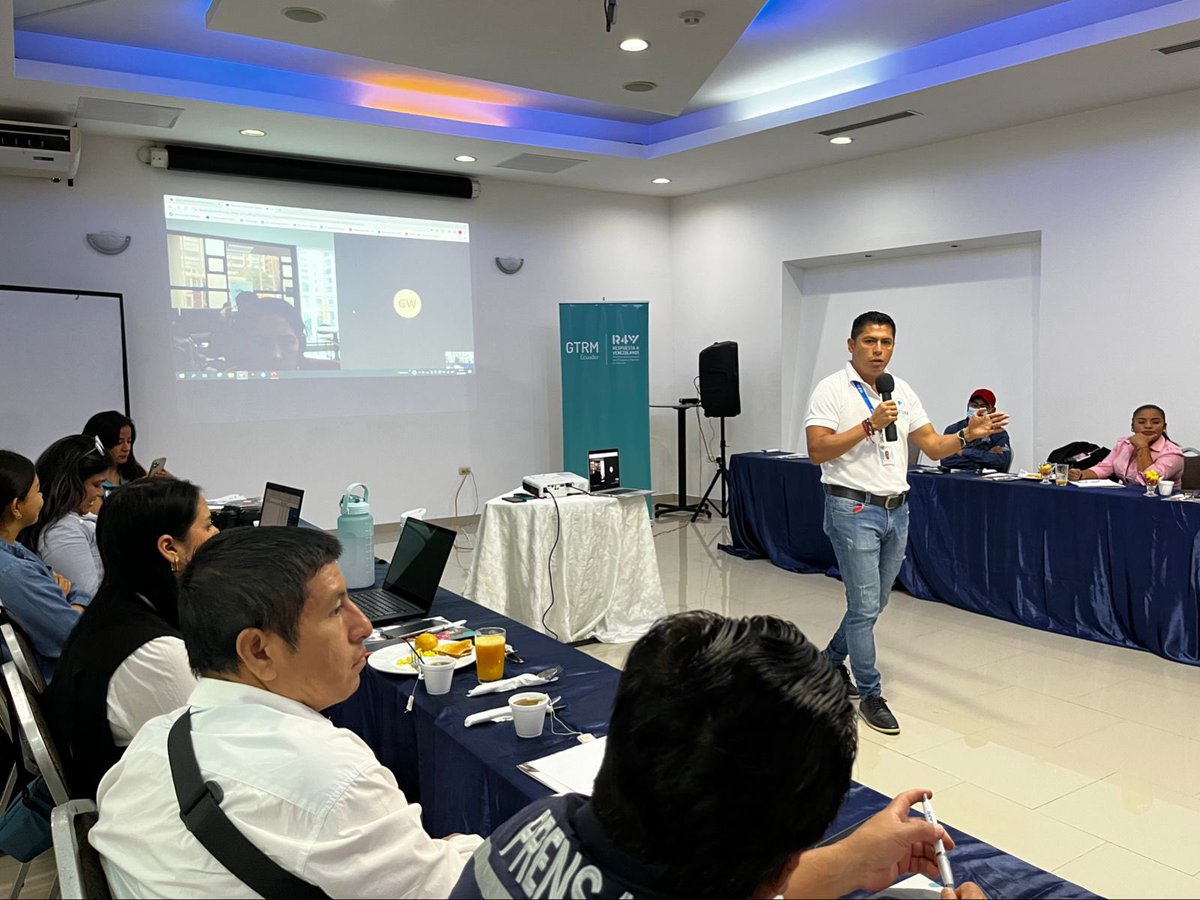 ¿Qué es el #GTRM @Plataforma_R4V, qué organizaciones la componen y qué hacen? En #Manta, hoy iniciamos una serie de sesiones con periodistas en Ecuador para responder a esas y más preguntas. Conoce más sobre esta plataforma en R4V.info
