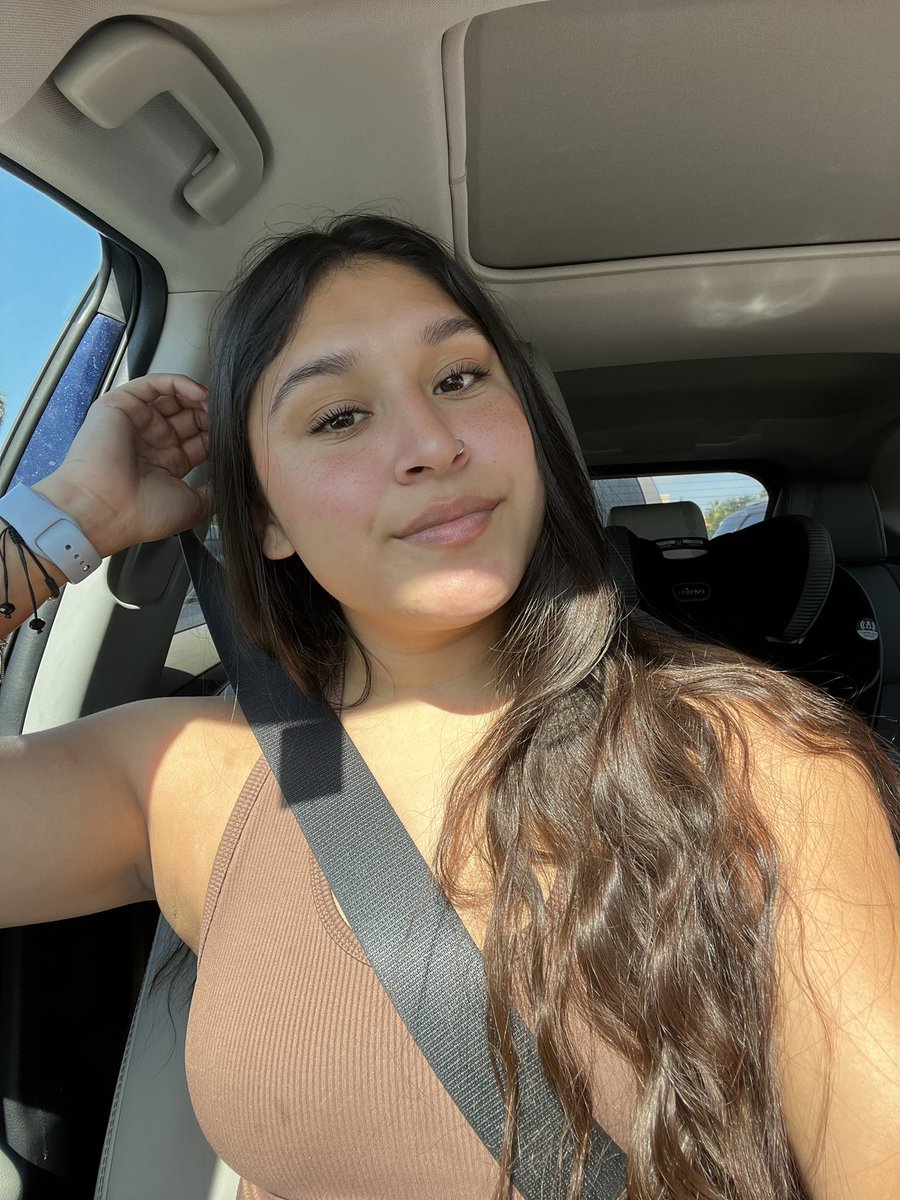 evelynguerra_'s tweet photo. 🤎 but why is there no iced coffee emoji??? https://t.co/qrvUjaR9gI