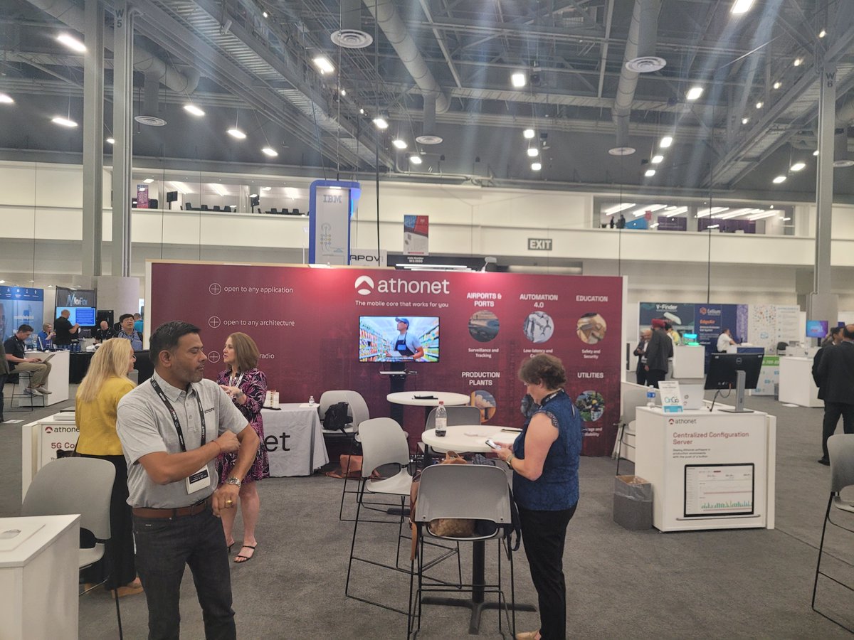 fortsol's tweet photo. #MWCLasVegas22 Day 1 COMPLETE ✔️ Check out our shots from today.
Not only is this a great event to meet up with current partners & friends, but a great place to create new relationships & partnerships... let us know if you're interested!
#fortress #expandwhatspossible https://t.co/uhCc7KwFPA