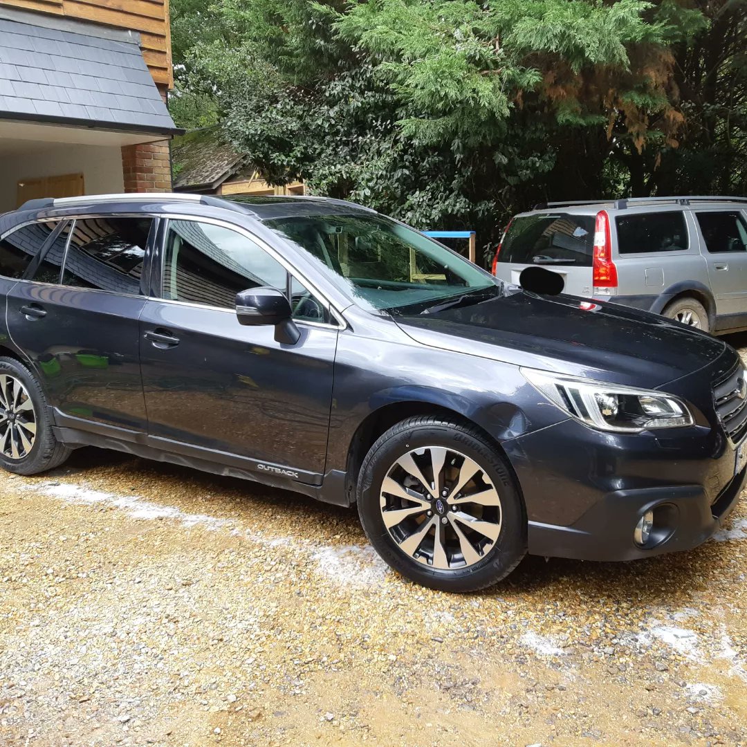 ChrisWilmott's tweet photo. A #showroomvalet from this morning on this #subraruoutback 

#wilmottvaleting https://t.co/xLONbrub0E