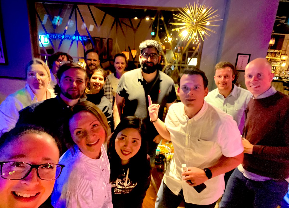 Representing EnterpriseAlumni LA, Houston, NYC, London, Kiev, Paris … and Cornwall 🇺🇸 🇬🇧 🇫🇷 🇺🇦 

The EA bowling team skills (or lack thereof in parts 👀) are on display <a href="/allstarlanes/">AllStarLanes</a> 🎳