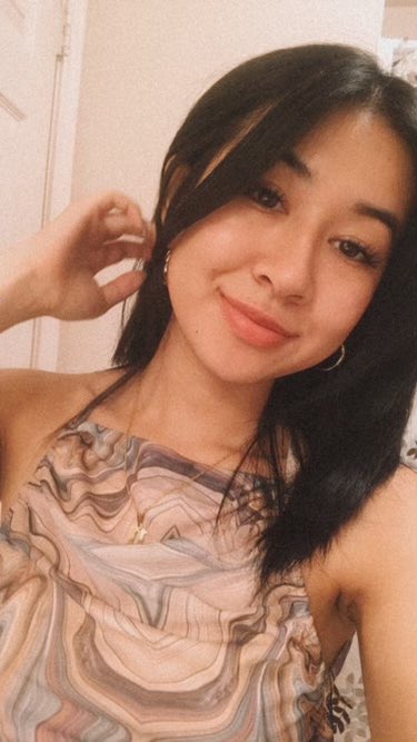 systeminists's tweet image. This week’s spotlight is Aiko Yamada! 🔦 “Hi!! I’m a first year Master’s student at WSU in the Roalson lab. I will be conducting a floristics study on bryophytes in the Gifford-Pinchot National Forest! I am currently spending my time refining my bryophyte identification skills!”