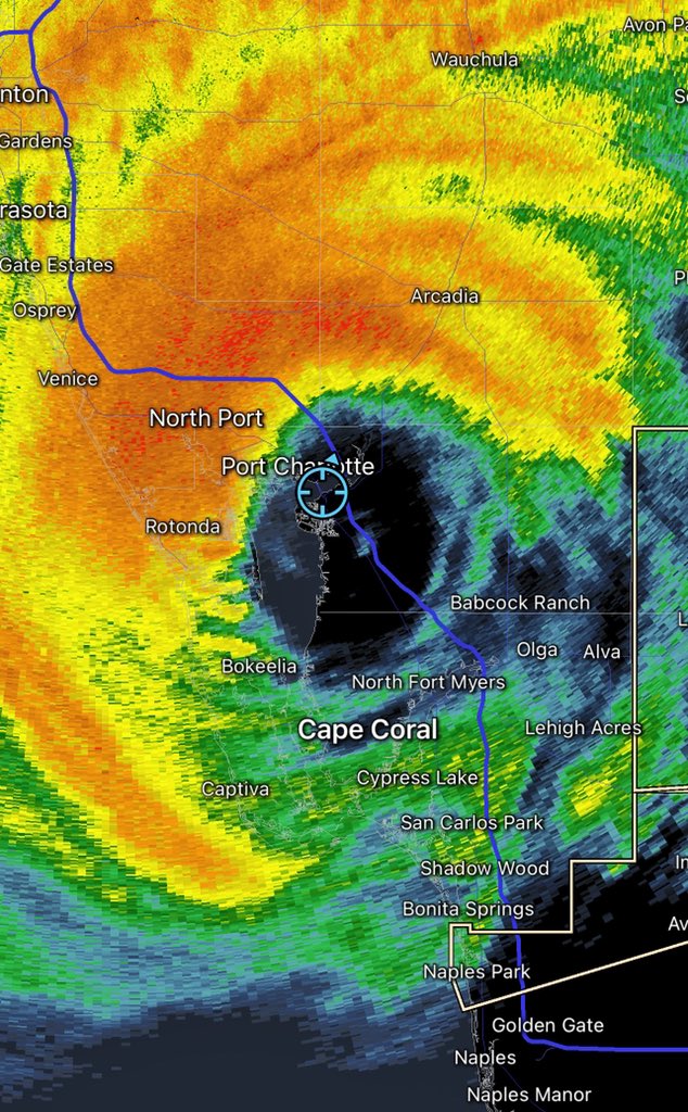 MikeTheiss's tweet photo. Currently located inside the eye of #HurricaneIan after a ferocious eyewall intercept in Punta Gorda. Lowest pressure recorded 950.8mb https://t.co/yV1JLyhY8m