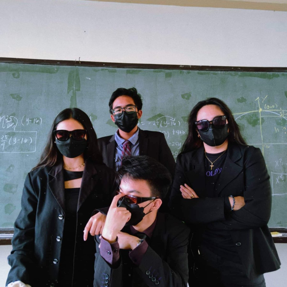 grade11_fansite's tweet photo. [PREVIEW] 280922 STEM 11 PRESIDENTS - Week Six 2022

#BCNSHS #SENIORFRESHIES2022 #UBEKESONIANS #HANA #ALEX #NICO #SHARIELLE https://t.co/caAwJg2dKd