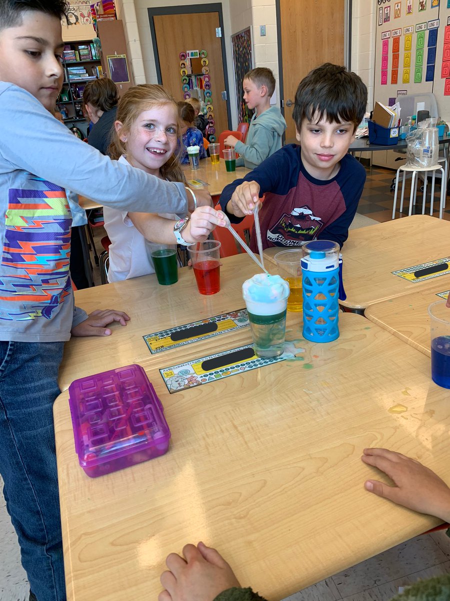 _MsFigueroa's tweet photo. Today we explored different types of precipitation and how clouds collect water. We also reviewed our counting on strategy with the Count to prepare for counting mixed coins tomorrow. It was a busy day! #nokesvilletigers https://t.co/TV81FZ0xZP