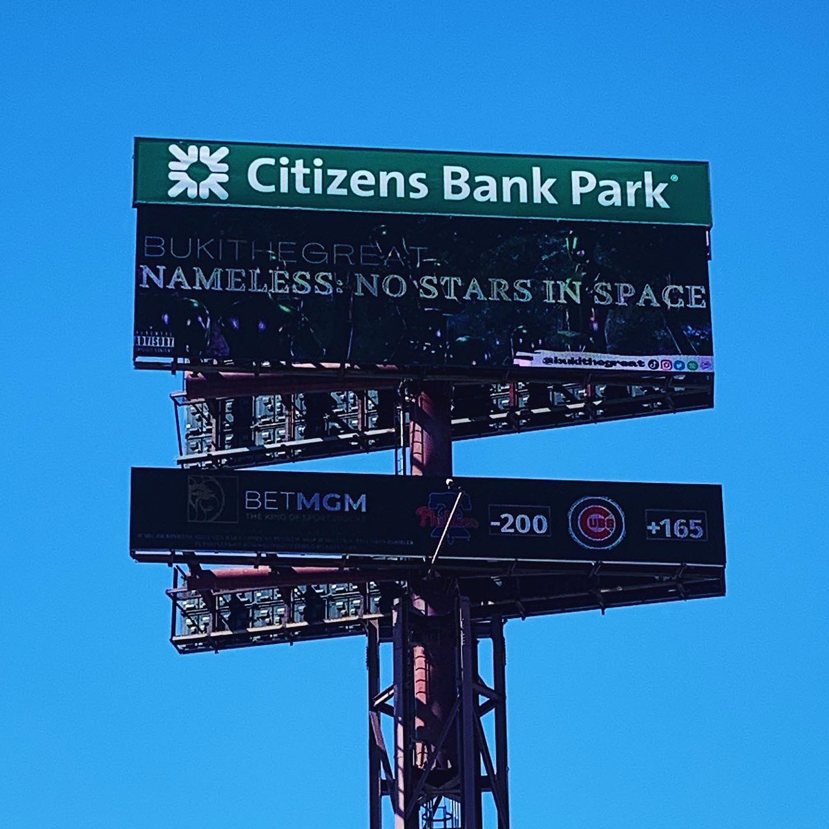 bukithegreat's tweet image. no more bukithegreat, please refer to me as Billboard Buk from henceforth🙏🏿

fanlink.to/NAMELESSNOSTAR…