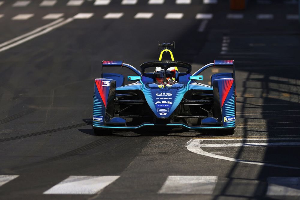 Formula E Stats (@formulaestats) on Twitter photo Across the course of Season 8, <a href="/OliverTurvey/">Oliver Turvey</a> gained a net 47 positions from his grid spots (more than any other driver). Across the course of Season 8, <a href="/OliverTurvey/">Oliver Turvey</a> gained a net 47 positions from his grid spots (more than any other driver).
