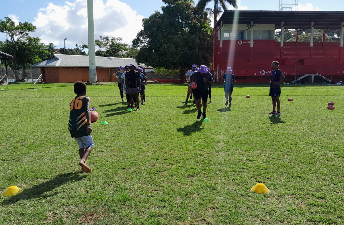 Yesterday our #PleiFootyBloJenis reach extended to a valuable sector of the community: the Ministry of Justice's staff and associates from the Office of the Public Prosecutor (OPP) and other agencies. (1/3)
