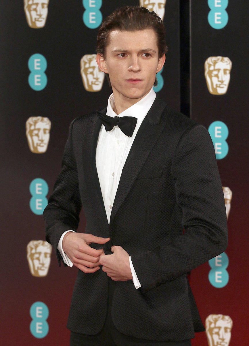 tom holland in suit >>>