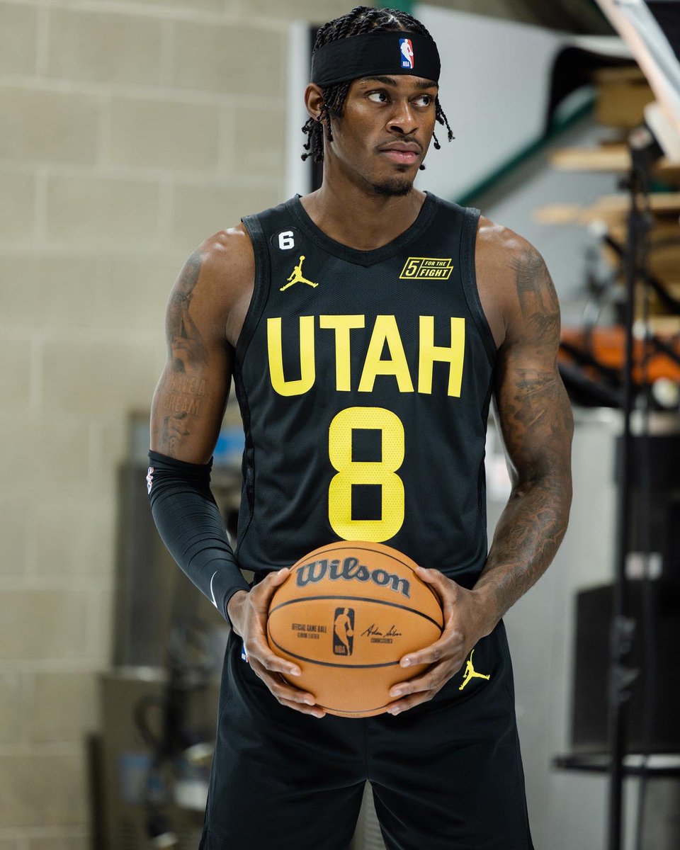 Jarred Vanderbilt tweet media