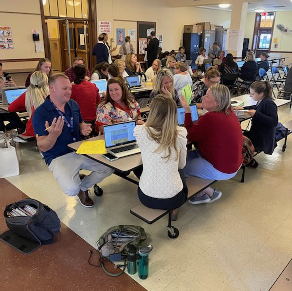 LaurenKaufmanGC's tweet photo. Our K-5 @GCUFSD Ts kept Ss at the ♥️ of meaningful conversations as they explored curriculum articulation documents through an #inquiry lens! It’s always a gift to be able to connect, collaborate, share best practices w colleagues, (&amp; win some raffles too)! #GCGrows https://t.co/Zih3tbEaWy