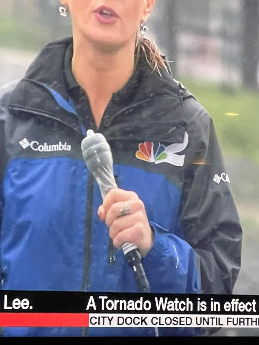 WeathermanG20's tweet photo. Is that what I think it is covering the microphone?! 👀🤣

Sometimes while covering a Hurricane, you have to use what you have I guess! https://t.co/HbuEFouFWs