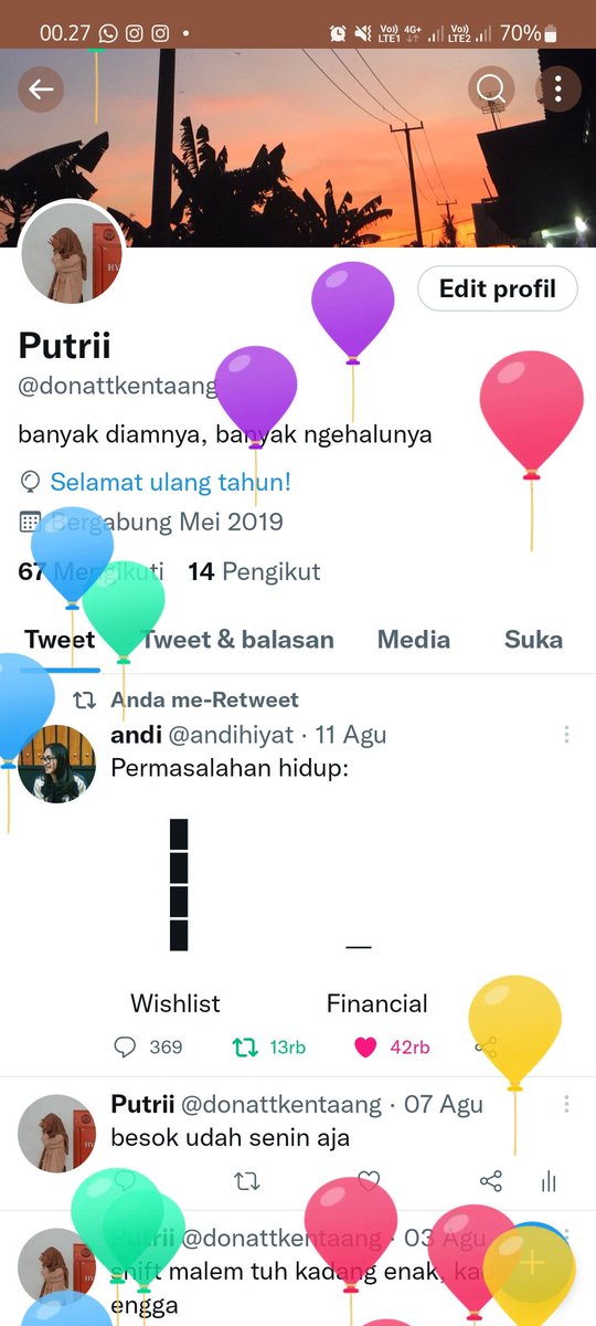 donattkentaang's tweet photo. akhirnya dapet balon:( https://t.co/C8AzTJn5CY