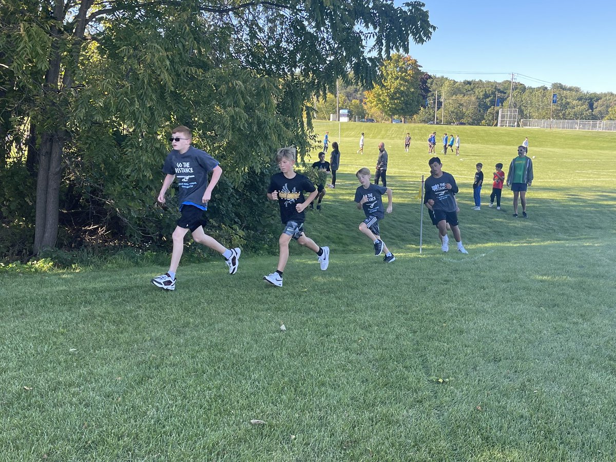 MrRileyReads's tweet photo. @WaukeshaSchools Cross Country City Meet! Better every day - tons of PRs for the @HorningMiddle team. Individual City Champions for both races too! https://t.co/zYd93mfdCJ