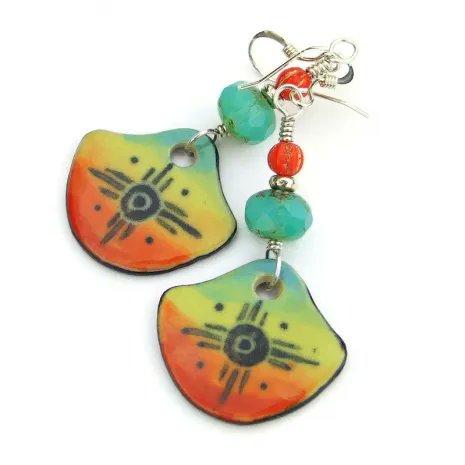 ShadowDogDesign's tweet photo. New! Colorful hand painted ceramic sun symbol earrings w/ Czech glass beads! https://t.co/t0QpvSFRPp via @ShadowDogDesign #ShopSmall #SunSymbol #SunEarrings https://t.co/ZUlapH4tQC