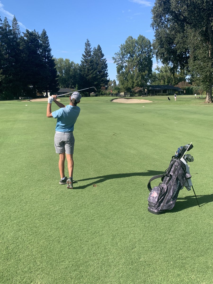 Nick_Green33's tweet photo. Great to be out at ⁦@BCCC175⁩ today. Thanks for supporting the ⁦@ChicoWildcats⁩ Golf Programs. Course is looking awesome! #chico #wildcatfamily https://t.co/CqzD9TpLiF