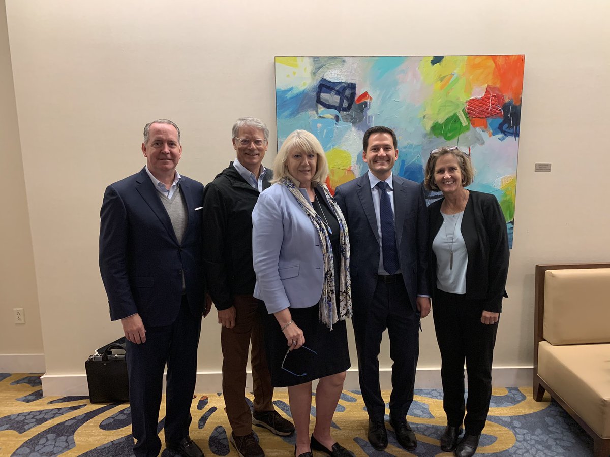 MDCleanEnergy's tweet photo. The delegation from #Maryland is attending the National #GreenBank Summit w @The_CA_Fund &amp; @MCGreenBank https://t.co/WWpDT4IzNW