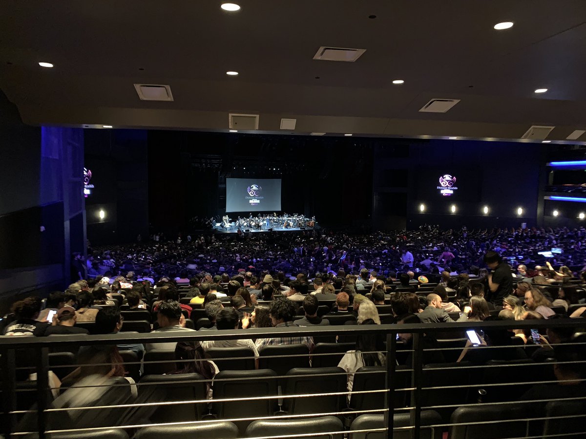 AnimeRoomy's tweet photo. Hi everyone! Yuzu here 🐱

I got to go to the Final Fantasy Distant Worlds concert the other day and it was so amazing 🥺🎵

Do you all have a favorite FF song or game? 🎮 https://t.co/YxteG6joF7