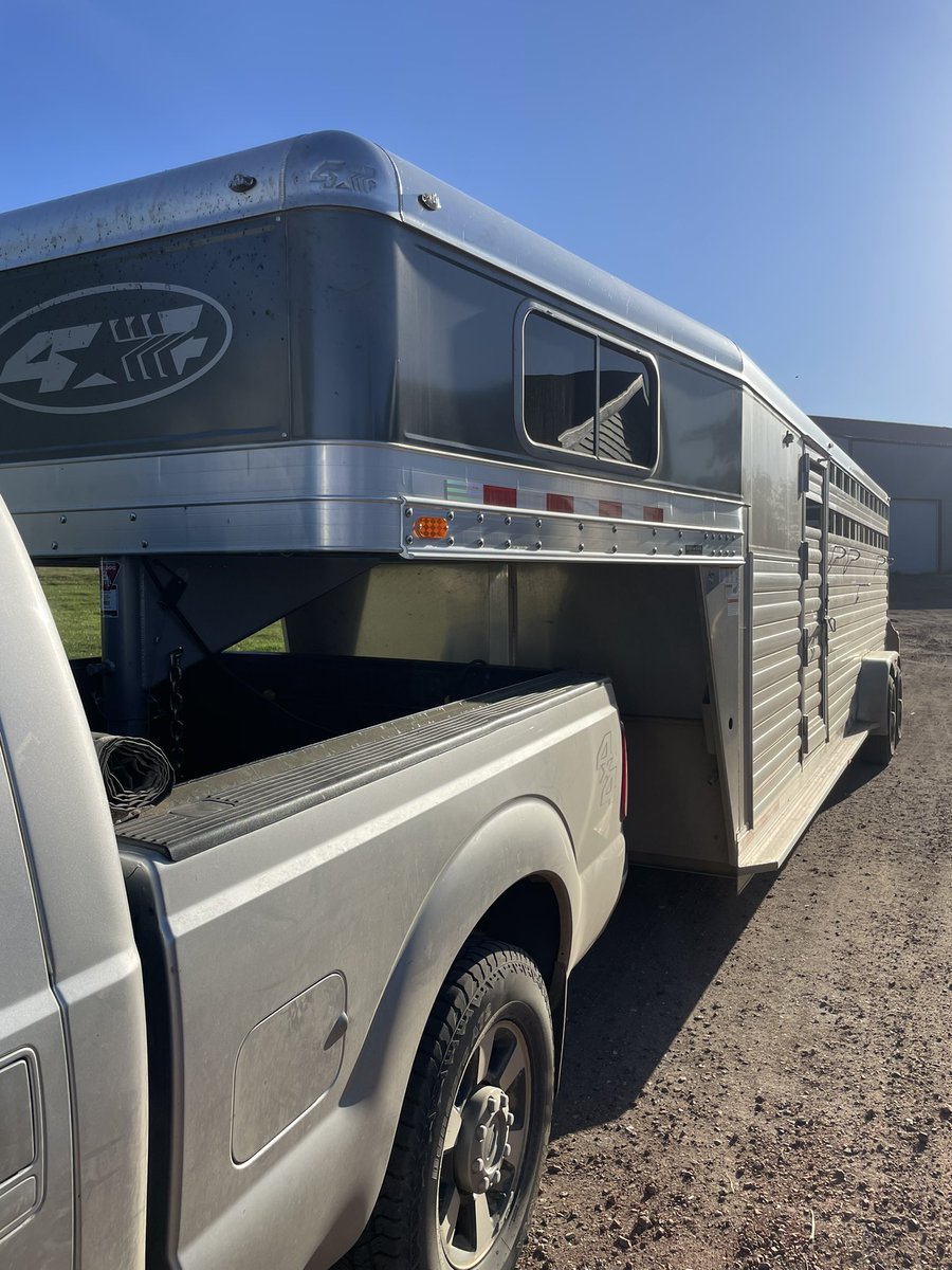 Boy am I glad I bought this trailer in January of ‘21. Just looked what they are getting for them now and about crapped myself… #Cattle #justranchin #BEEF #INFLATION #trailertalk #AgTwitter