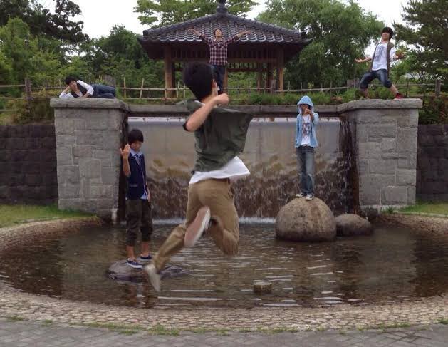 fawtMT's tweet photo. 昨日何も知らずに野宿した東屋が有名なこと画像のところで朝からめちゃくちゃ笑ってしまいました https://t.co/v9FjJXZmMF