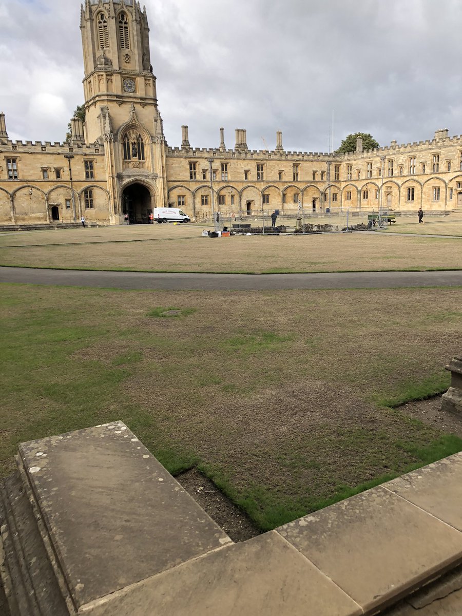 WendyBo65119908's tweet photo. Amazing few days in Oxford: visit to Christ Church college and cathedral and the Bodleian Library were amongst the highlights.
#goodcompany #fascinatinghistory #harrypotterstillaspopular https://t.co/yzV1rR90TJ