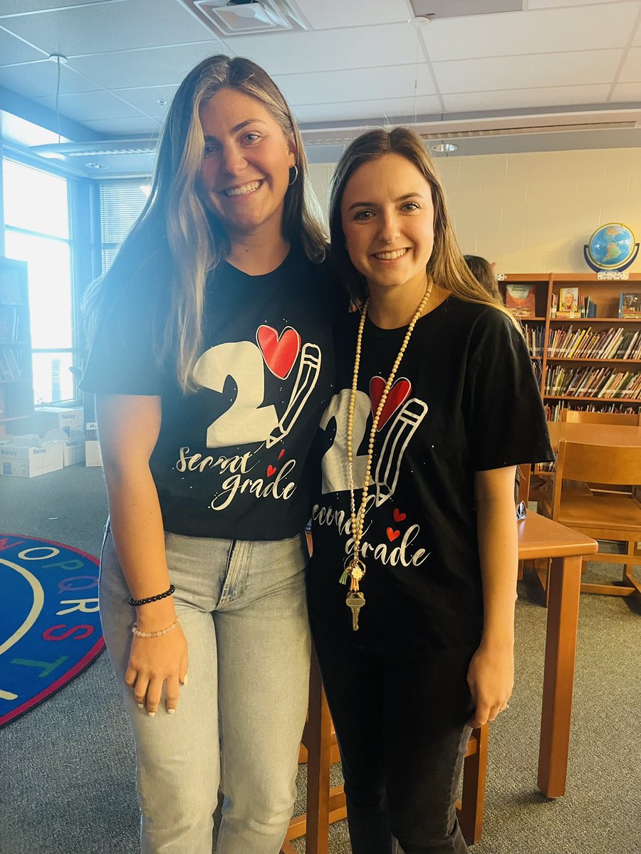 A_MinearAHL's tweet photo. Teams across the building were excited to show their Camp Spartan spirit! Check out @mssmith_AHL and Mrs. Stephens, as well as @elliscounselAHL and Nelly. Ope. I mean, Ms. White 😜 #TrustyHuskies #CPSbest https://t.co/lYN0PN1gvT