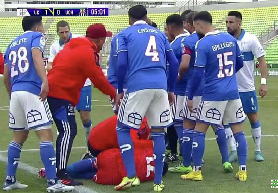 DaniAlegria_'s tweet photo. Palabras textuales de Mauricio Isla a sus compañeros de profesión: “Cagones culiaos, vuelvan a jugar.” Vergüenza ajena es poco! https://t.co/T6xHoQaZh8