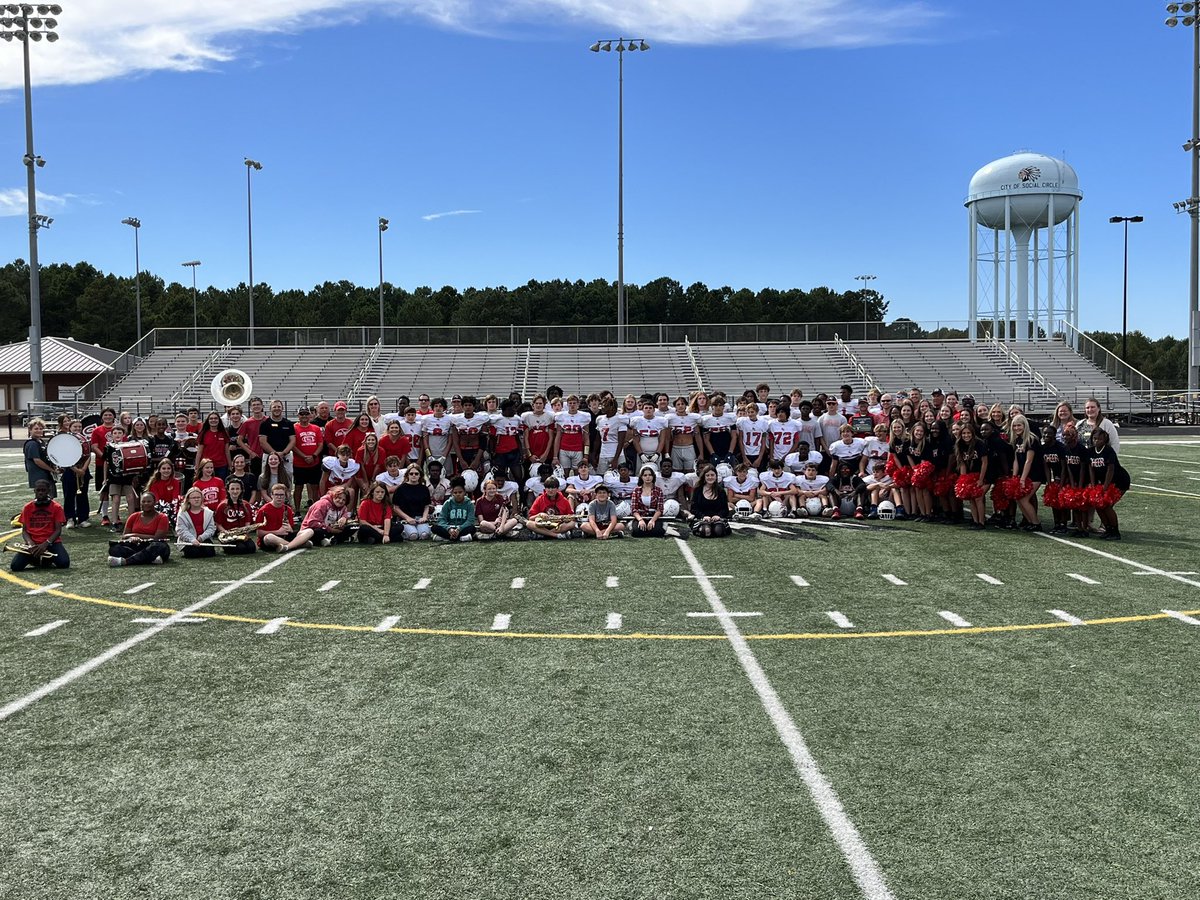 Go Redskins!!! Georgia HSFB Daily team of the week. Great honor for our team and school.
#LIVEtheSTANDARD
<a href="/clhargrove/">Social Circle Athletic Department</a> <a href="/coach_patton87/">Rob Patton</a> <a href="/SCCschools/">Social Circle City Schools</a> <a href="/StrengthSocial/">Social Circle Strength</a> <a href="/timcarmstrong/">Tim Armstrong SCHS</a>