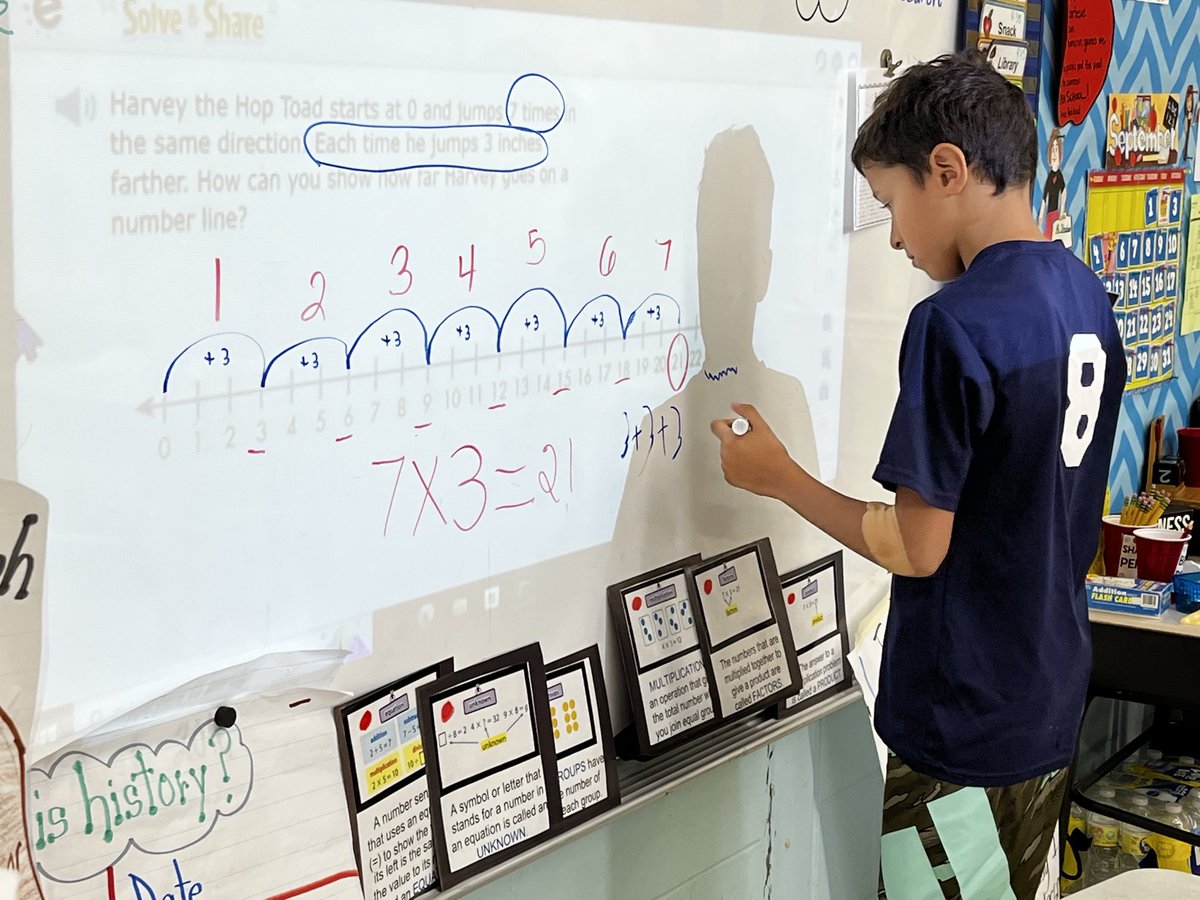 sheehan_kerry's tweet photo. A2 mathematicians demonstrating math strategies as we review for our 1st Topic Assessment in 3rd grade ✖️➗🟰😀 #WTAspirit #WPSspirit https://t.co/6FNVLa7Xwm
