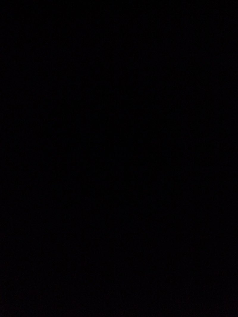 sythandri's tweet photo. Going to the bathroom in a storm about to be like: https://t.co/n974u1rp1G