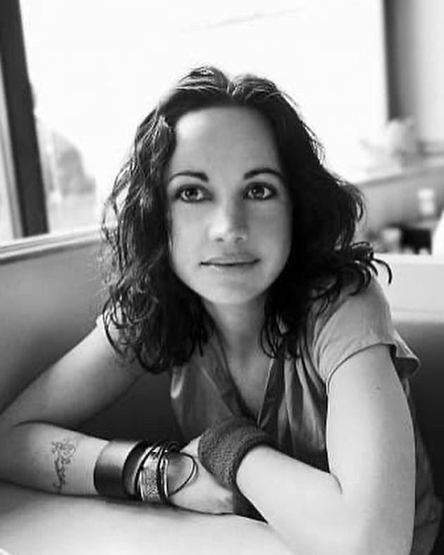 Happy Birthday to comedian Janeane Garofalo! 