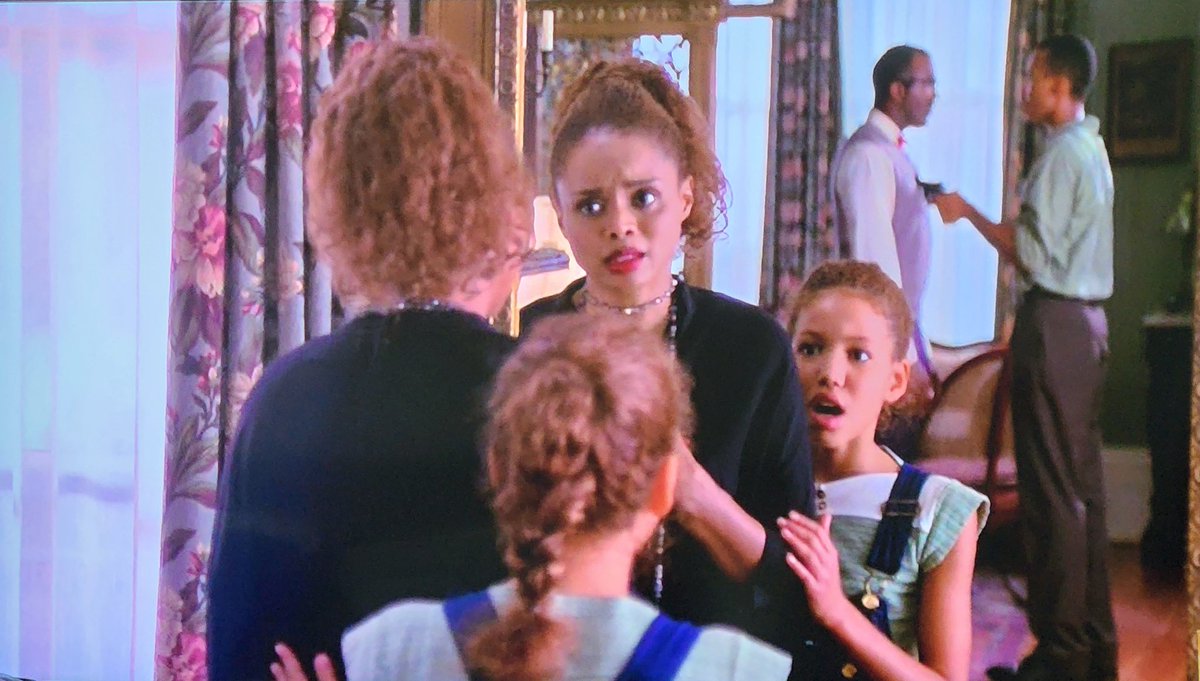 roycehuggard's tweet photo. The intensity of this scene!
#evesbayou #debbiemorgan #jurneesmollett #monologue https://t.co/8BCKbEhQHs