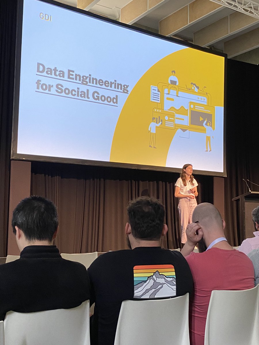 Lizzie Reid Senior Data Engineer from Kasna speaking on data for social good. Helping not for profits with their data engineering journey. 1. Building capability 2. Lack time #dataengbytes #dataengineering