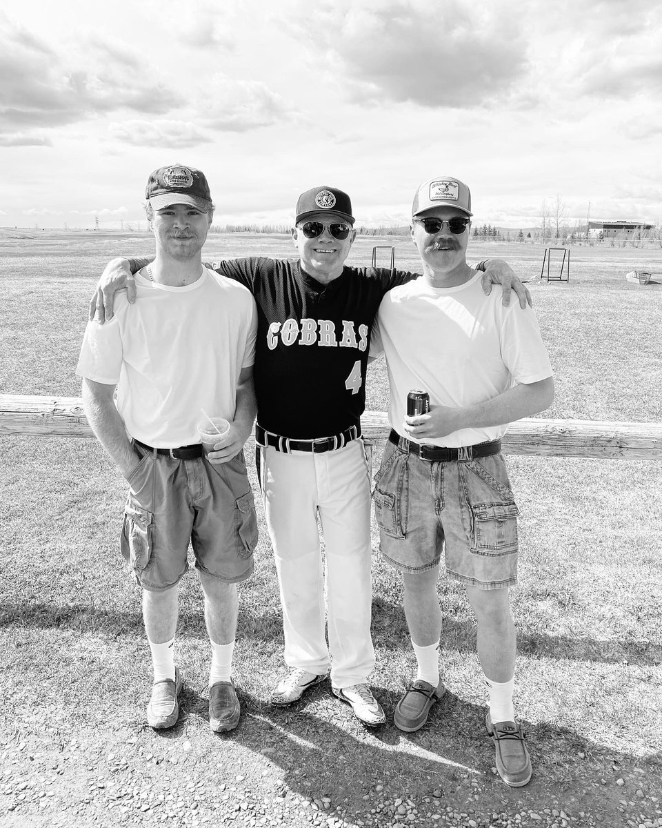 Brad Burns tweet media